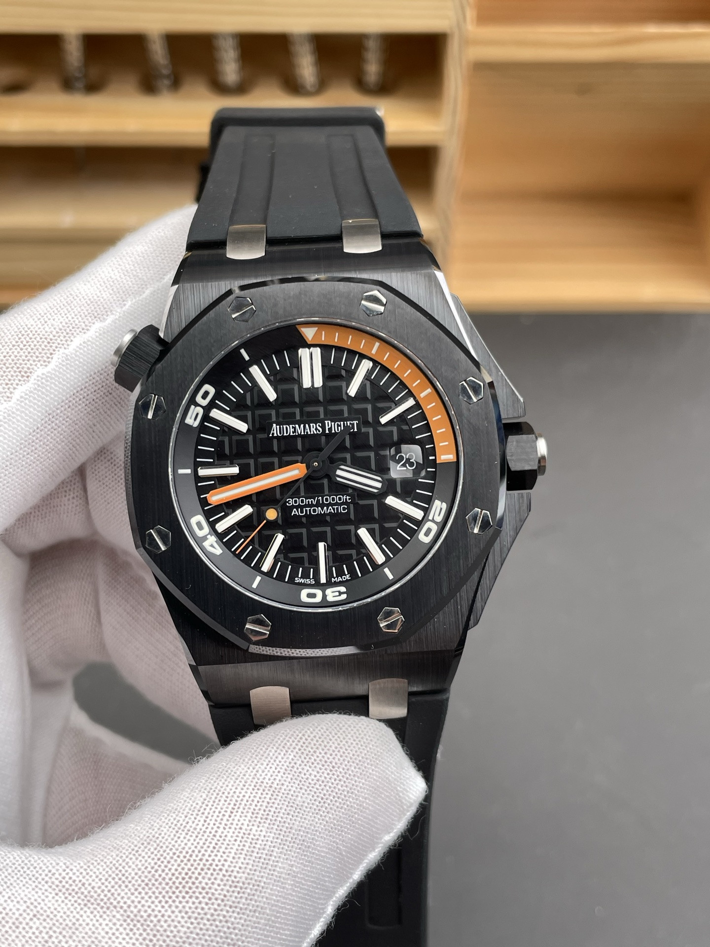 Royal Oak 15707 Black Ceramic