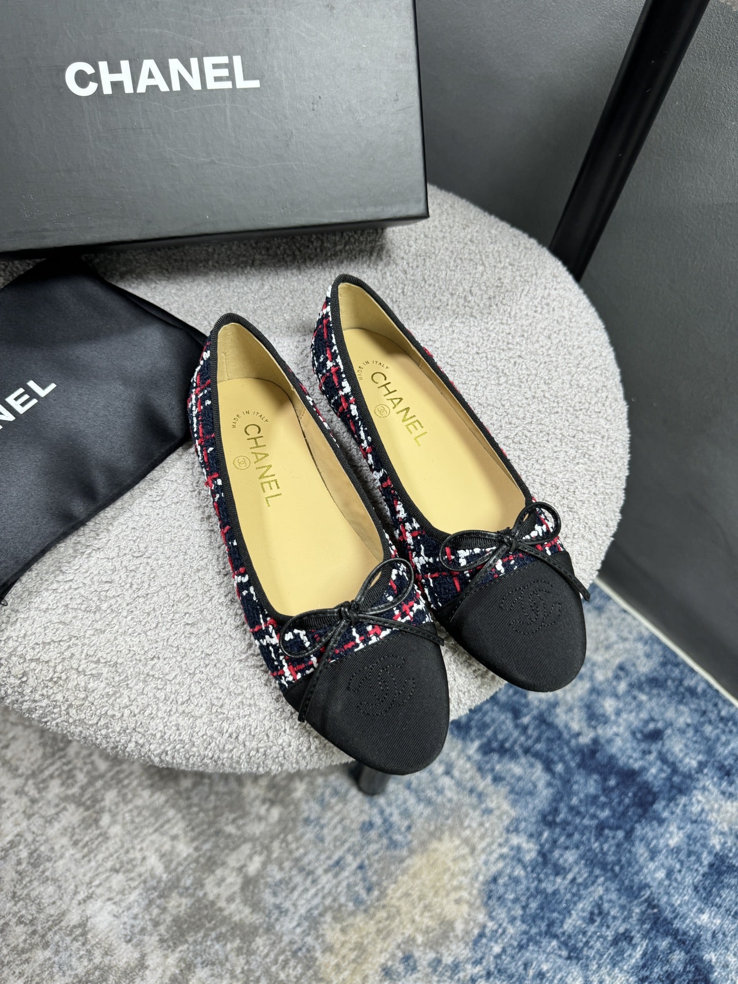 Chanel Ballerina Flat Shoes Tweed In Black