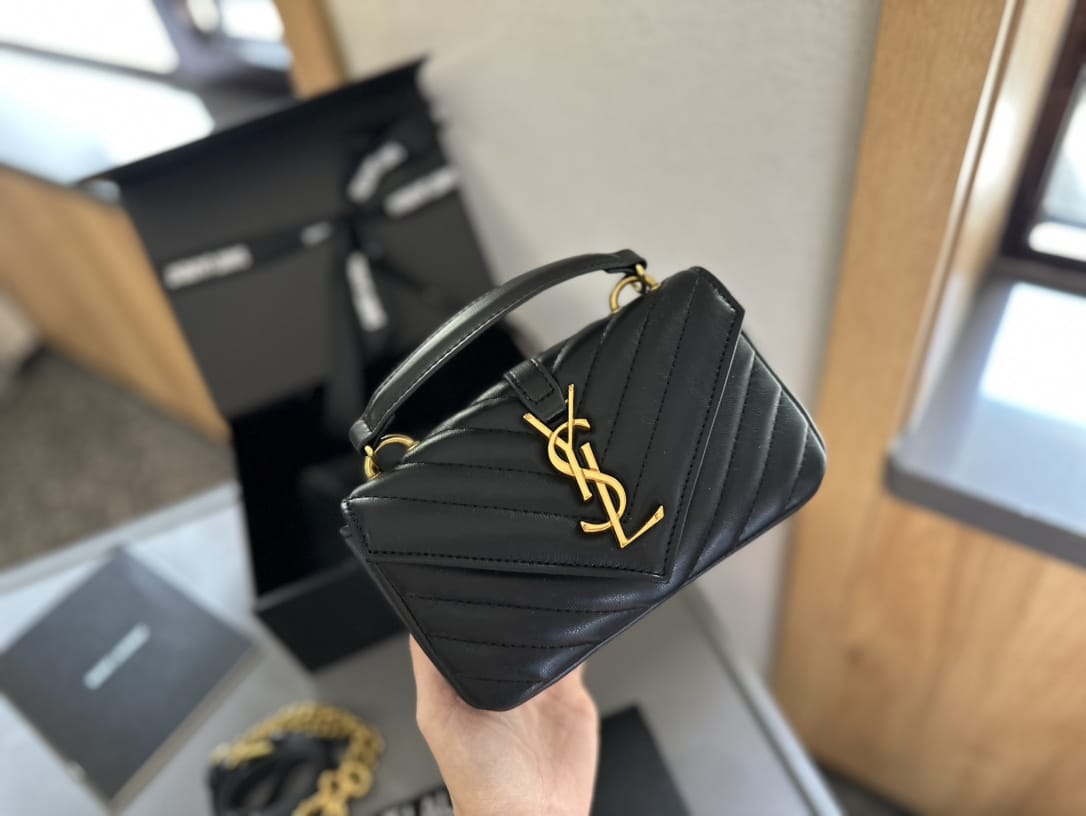 Saint Laurent College Mini Chain Bag In Shiny Crackled Leather Black 20Cm 779430Dzh071000