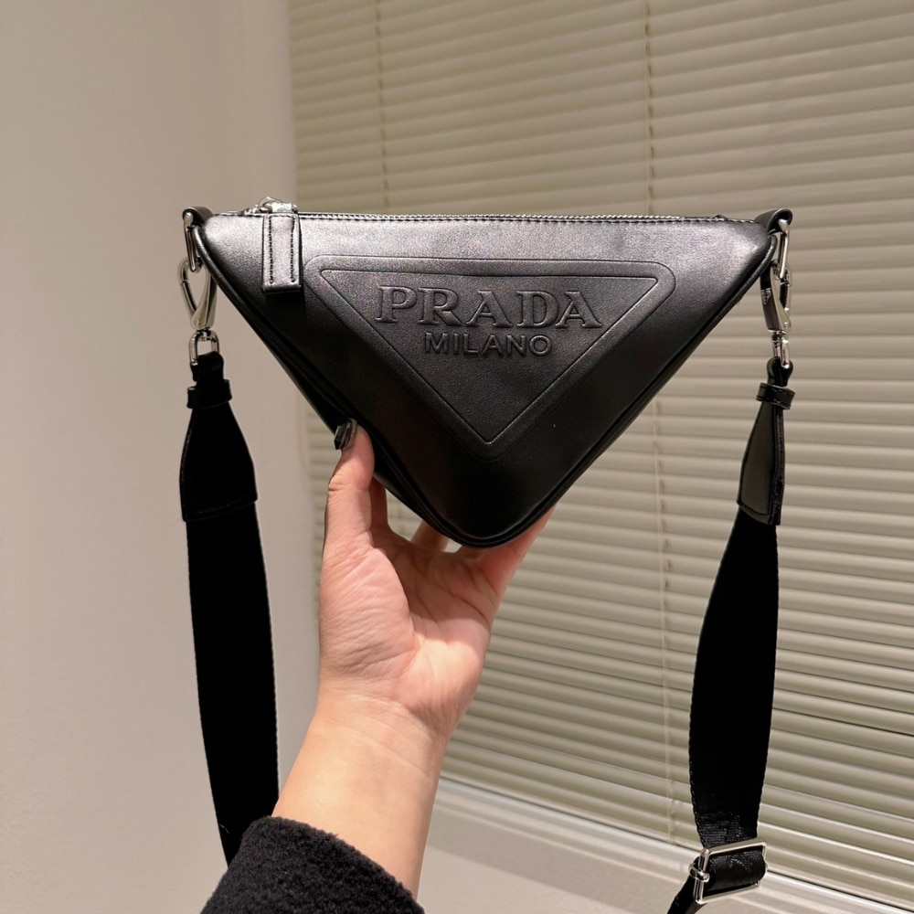 Prada Triangle Leather Mini Bag Black 27Cm 1Bh190 2Bya F0002 V Bro