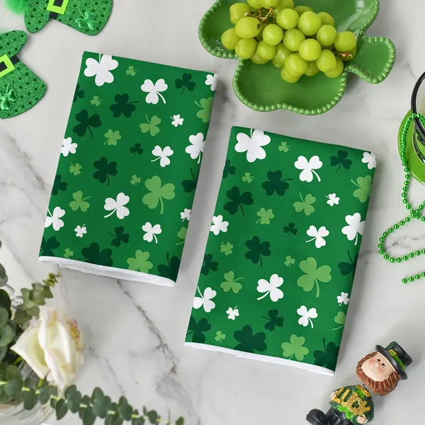 Green Clover Shamrock St. Patrick's Day Kitchen Towels