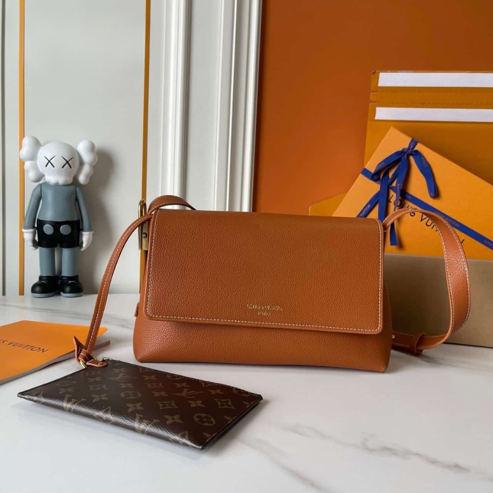 Louis Vuitton Low Key Messenger Brown 30cm M13151