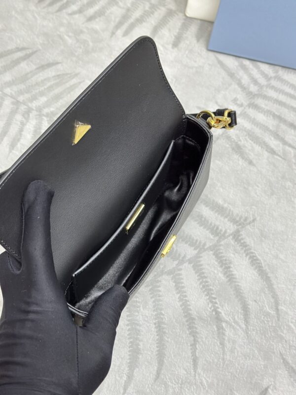 Replica Prada Mini Saffiano Black