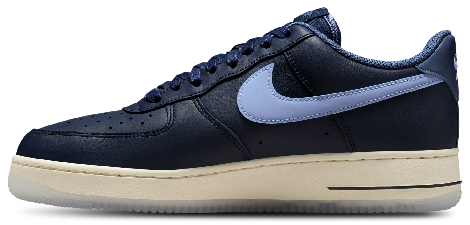 Nike Air Force 1 07