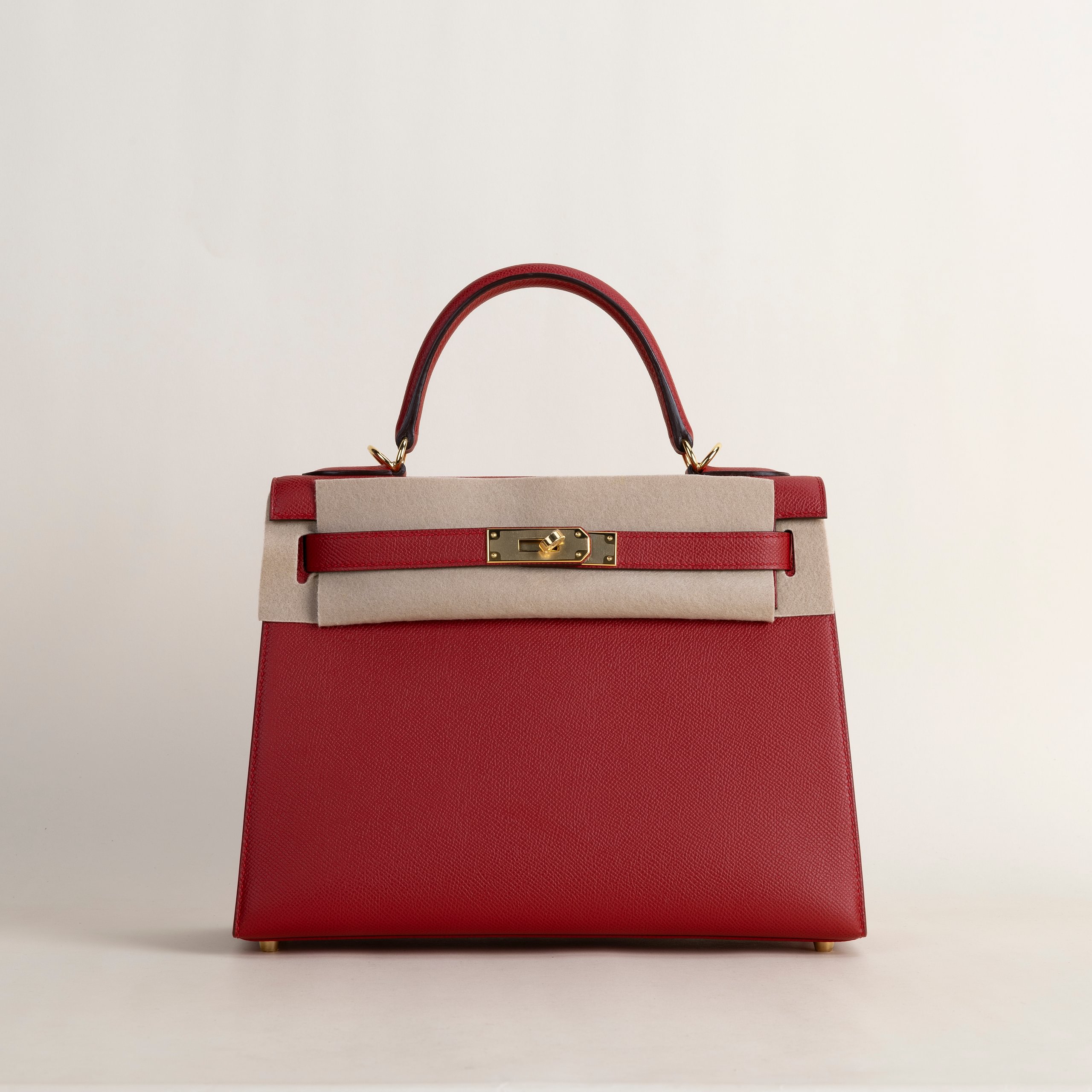 Kelly 28 epsom Rouge Casaque GHW