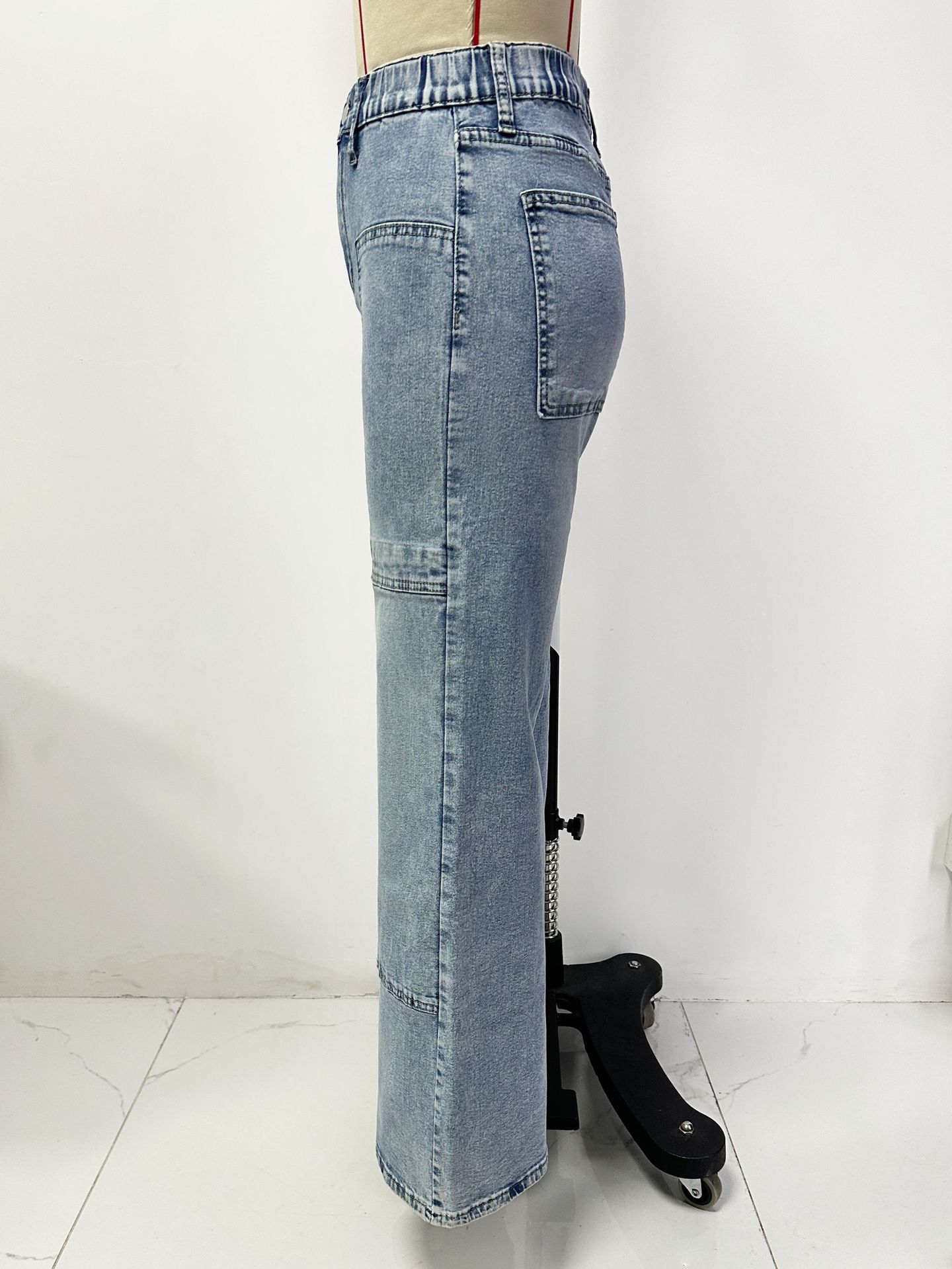 Women washed denim wide-leg Pant
