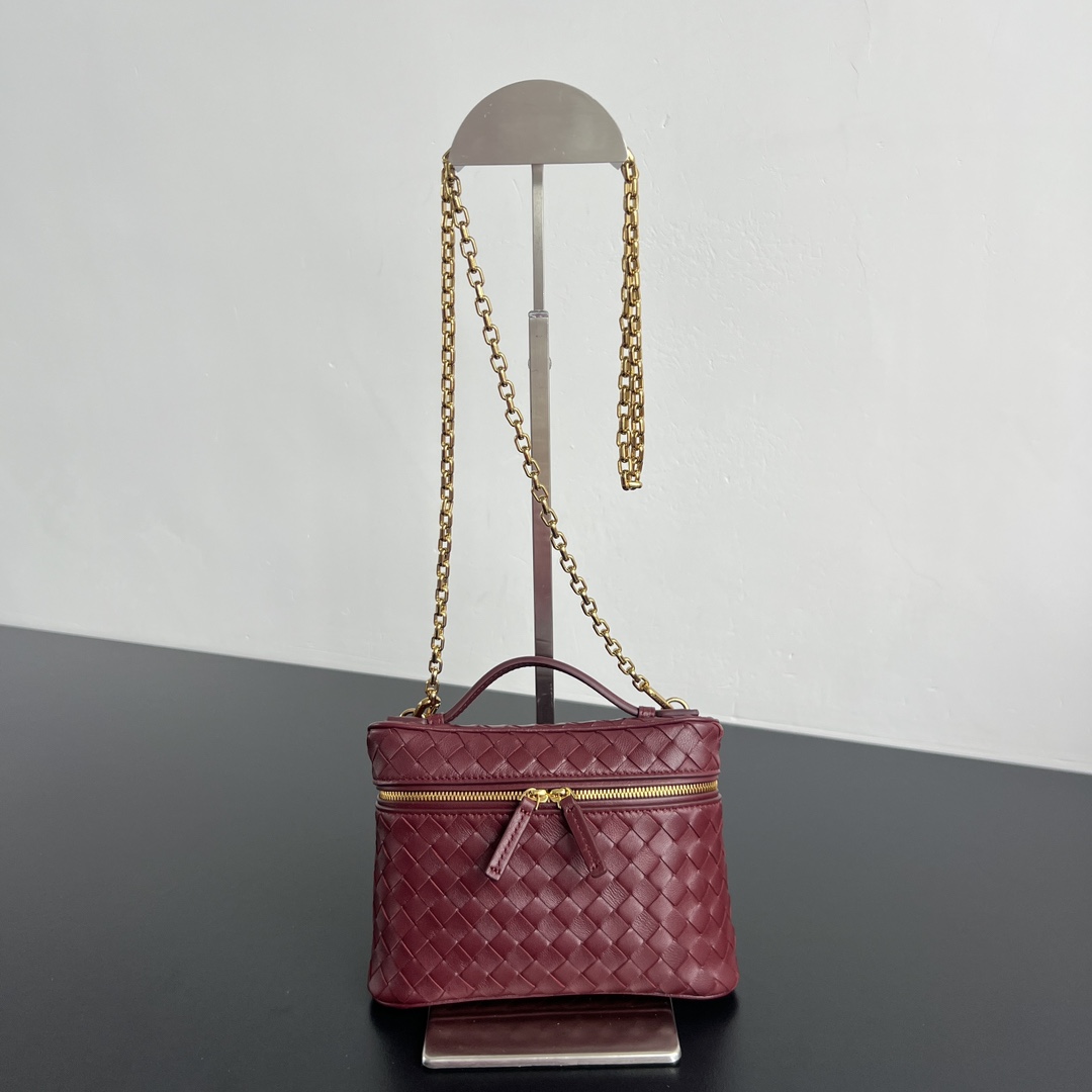 Bottega Veneta Soft Vanity Replica