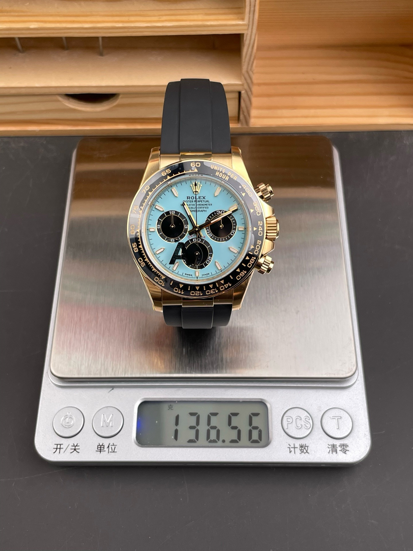 New Daytona Tiffany Blue Dial