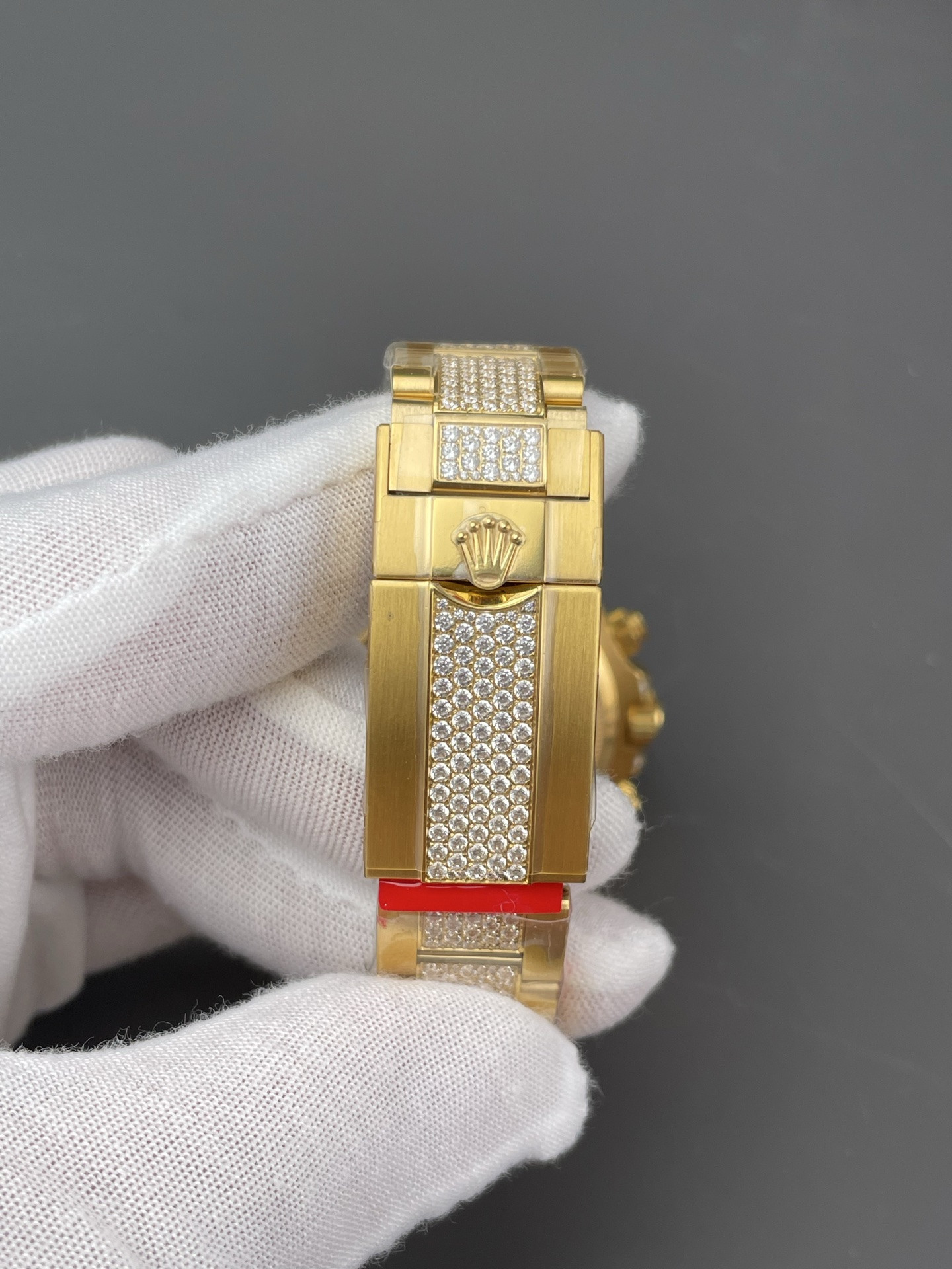 Rainbow Daytona Platinum Full Stone Bezel