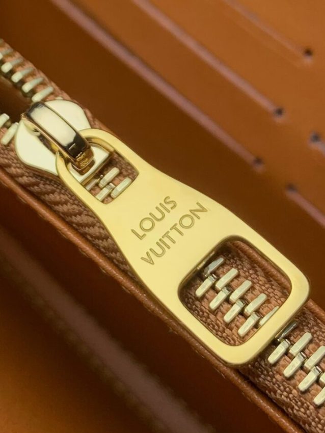 Louis Vuitton Zippy Wallet Monogram
