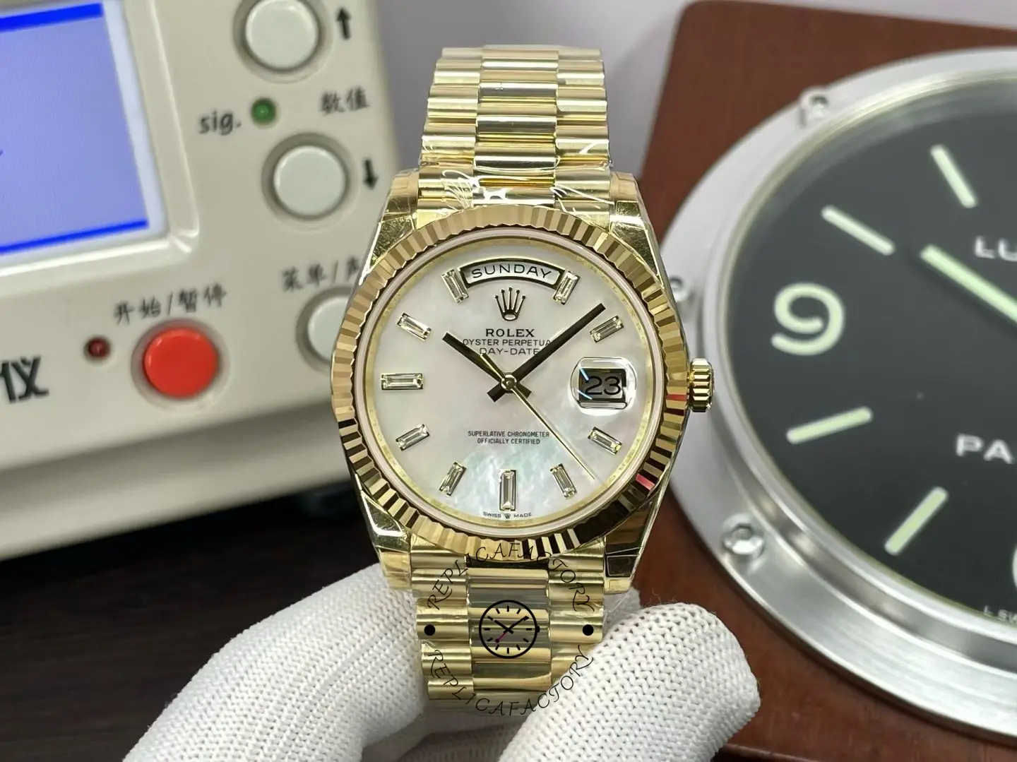 Rolex Day Date Oyster 40 mm Yellow Gold President Mother of Pearl Diamond Dial M228238 0071