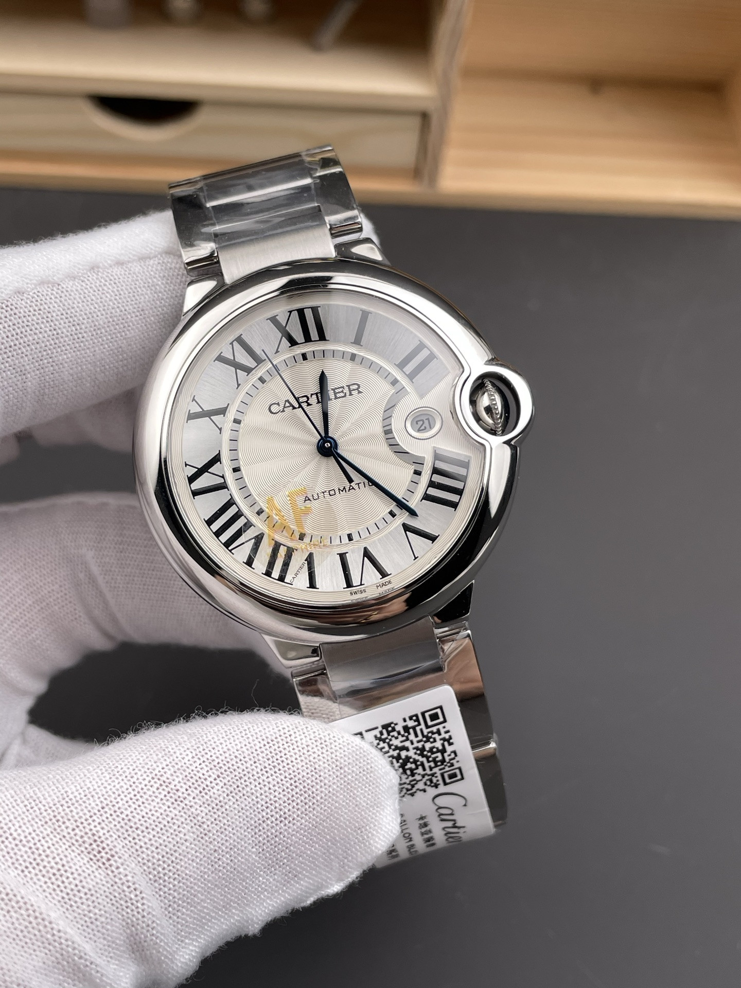 Ballon Bleu, Blued Steel Hands White Dial