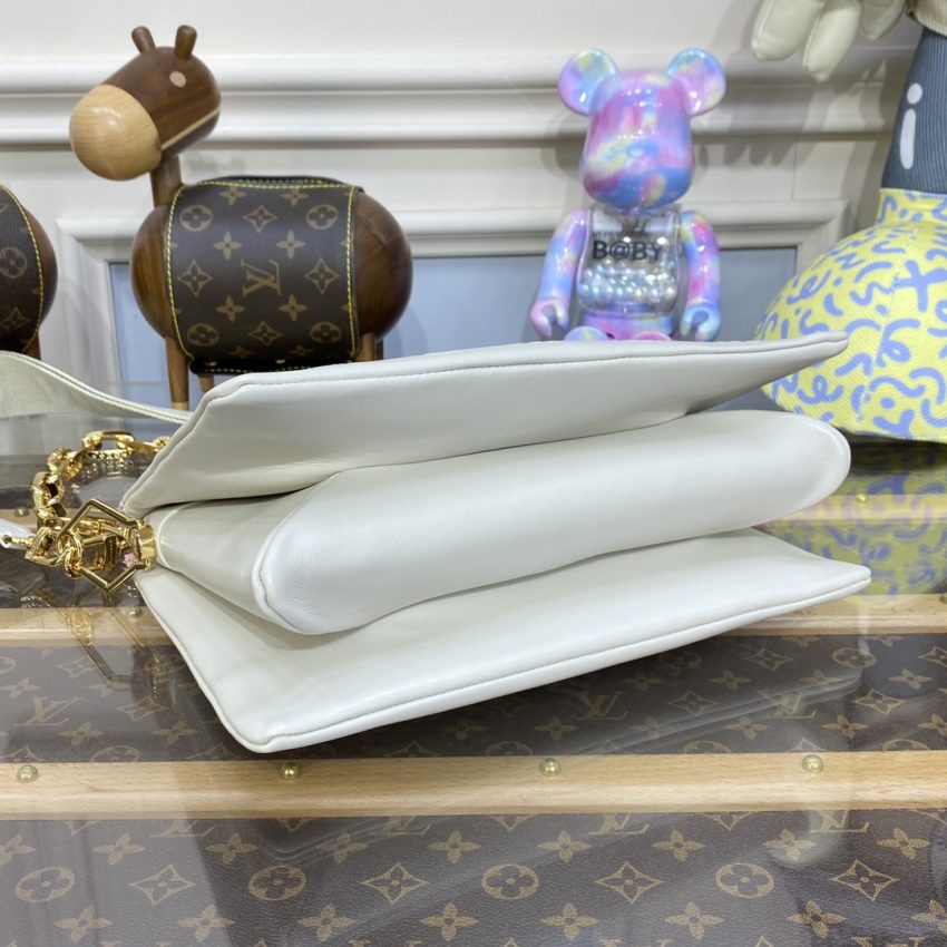 Replica Louis Vuitton Coussin Light Blue