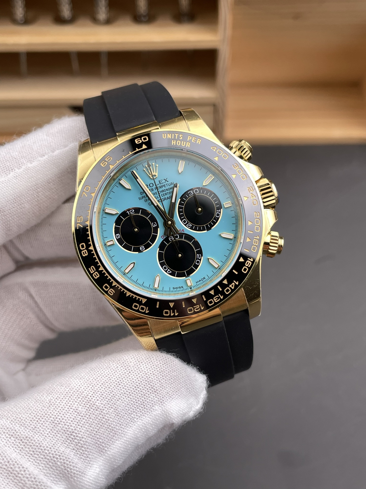 Tiffany Blue Daytona