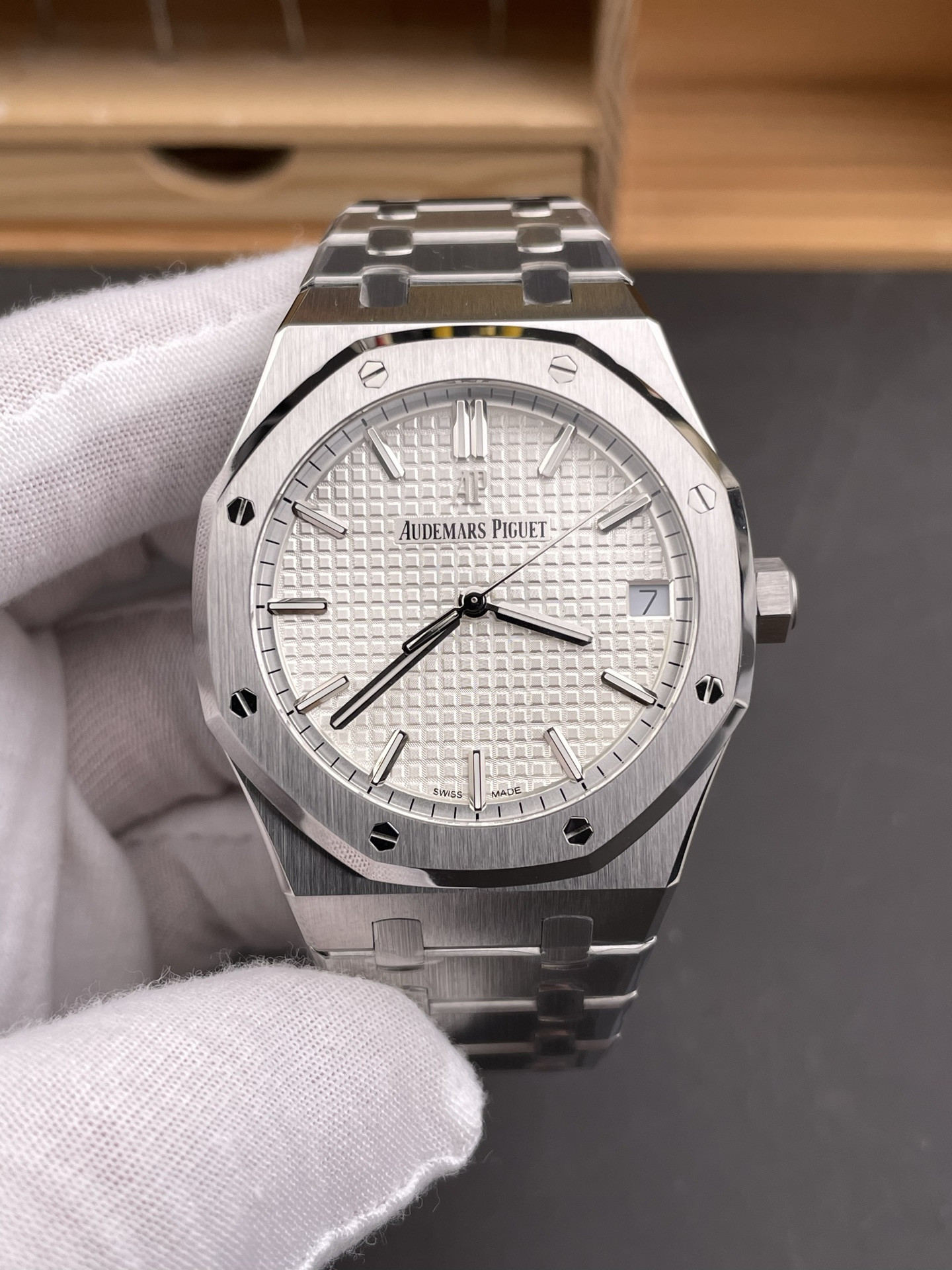 Royal Oak 15500 White Dial V2