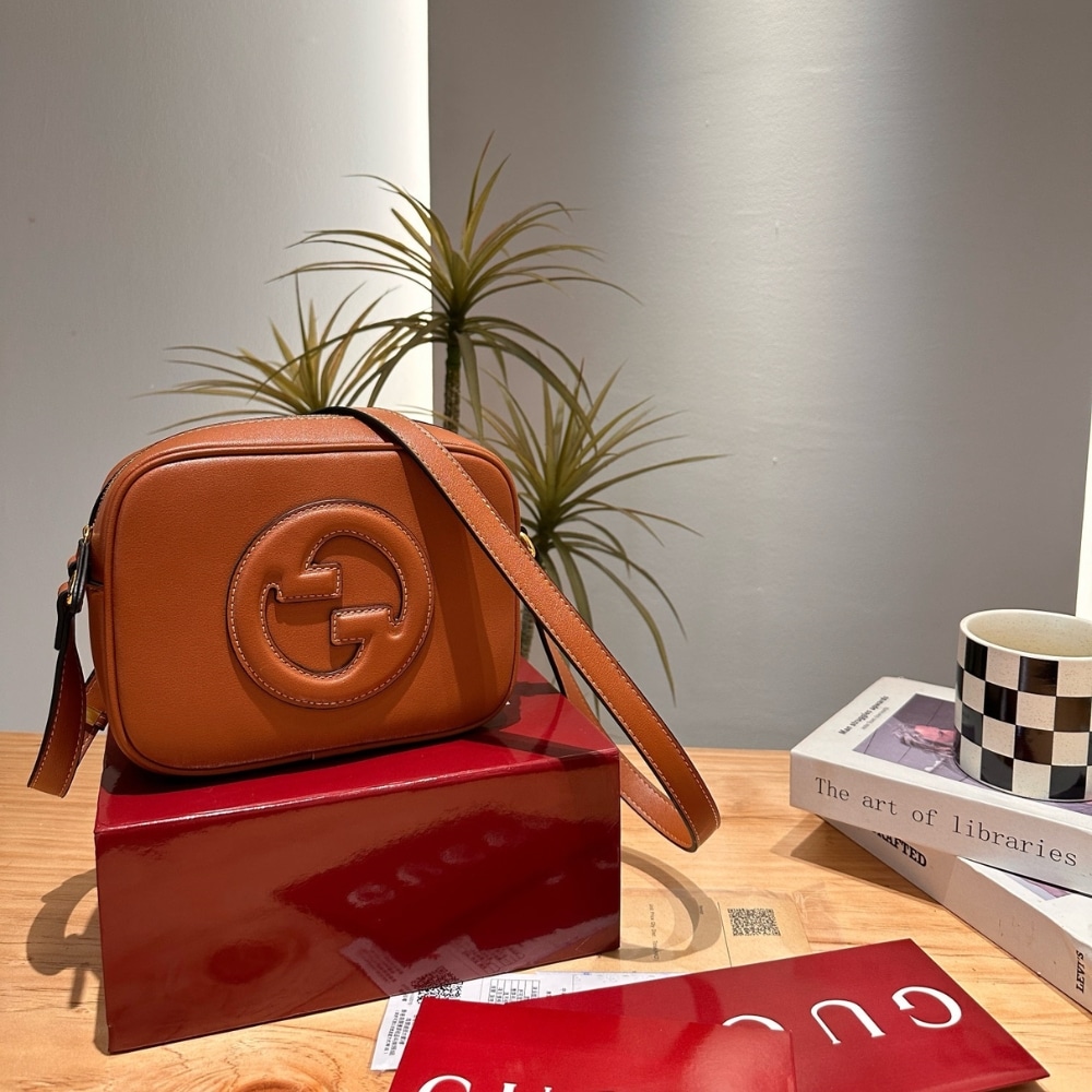 Gucci Blondie Mini Shoulder Bag Brown 20Cm 820429 Aaedb 2718