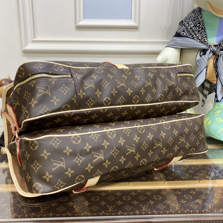 Replica Louis Vuitton Hunting Bag