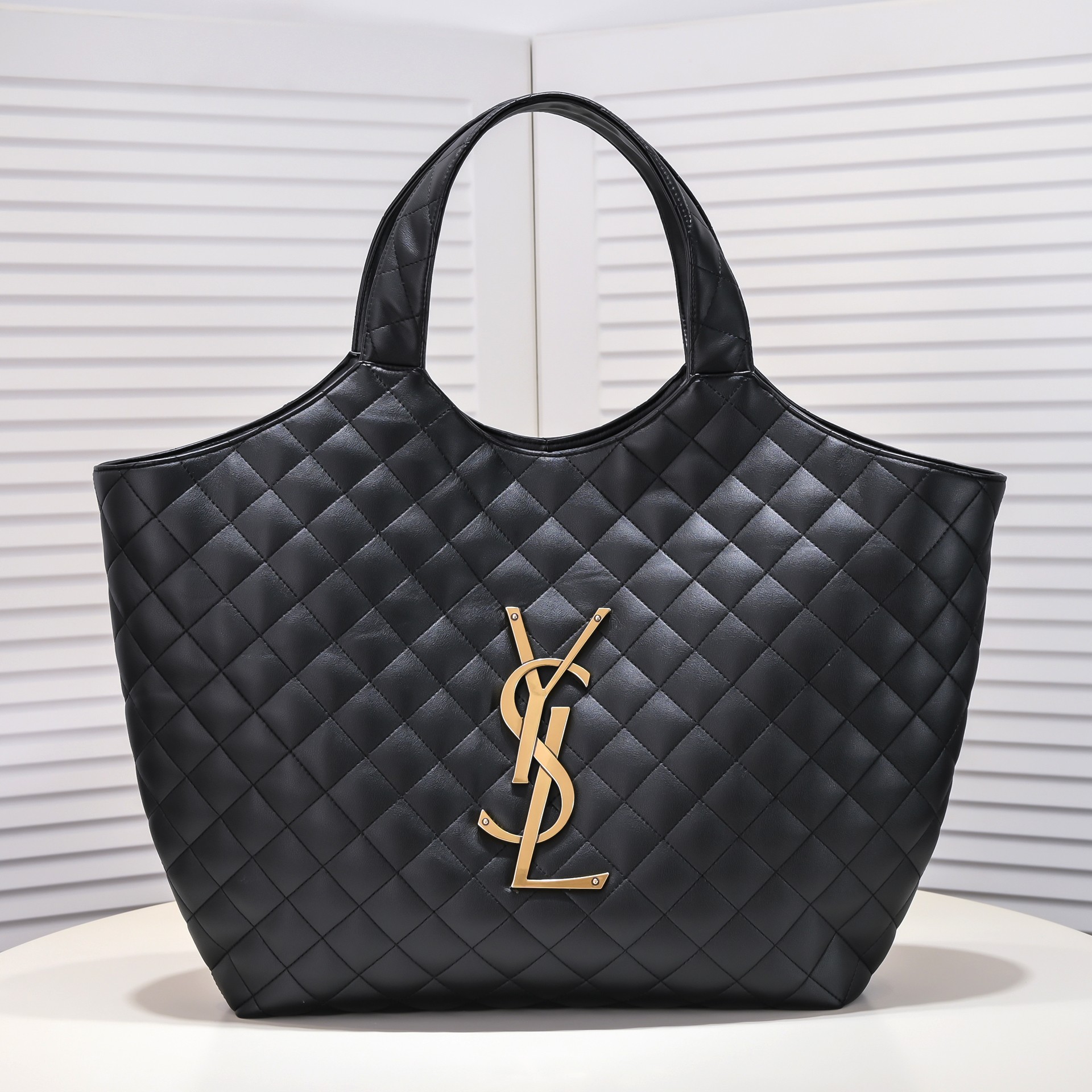 Saint Laurent Icare Maxi Quilted Shoulder Bag Black 50cm 698651AAANG1000