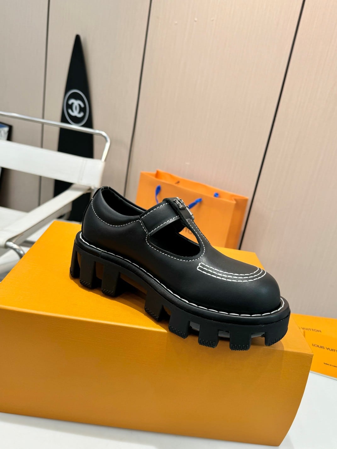 Louis Vuitton Lv Checker Mary Jane Black 1Acnow