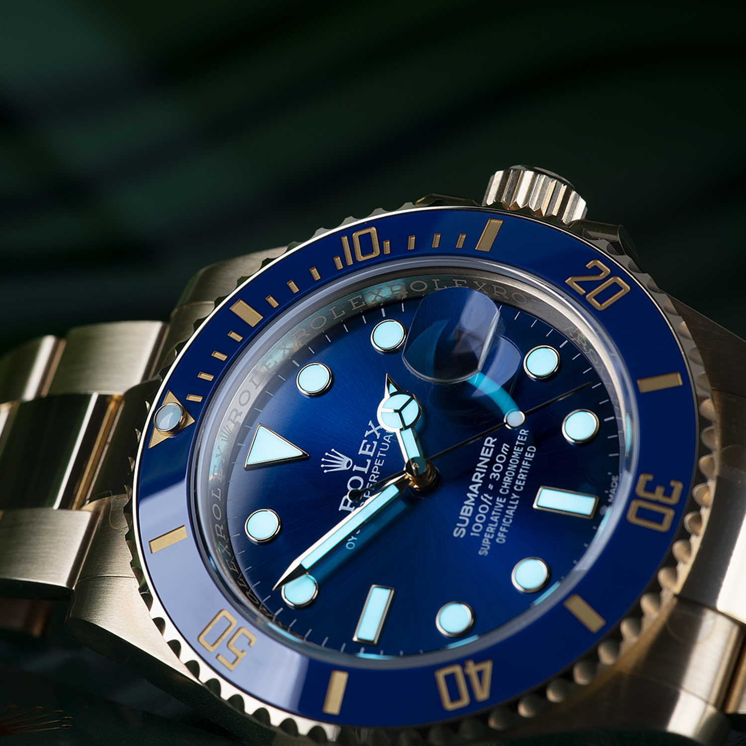 Rolex Submariner Date Oyster 18k Yellow Gold 41mm 126618LB-0002 Unworn