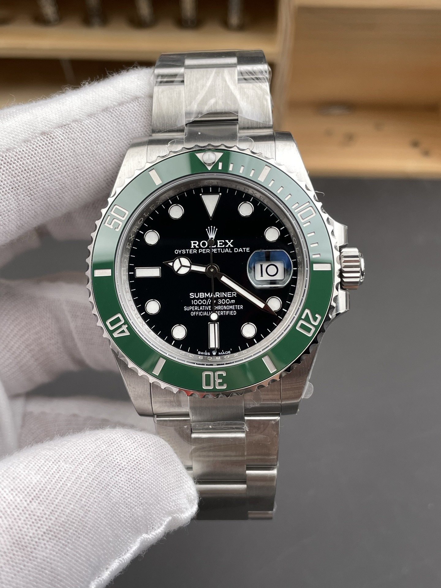 3rd Gen Green Submariner