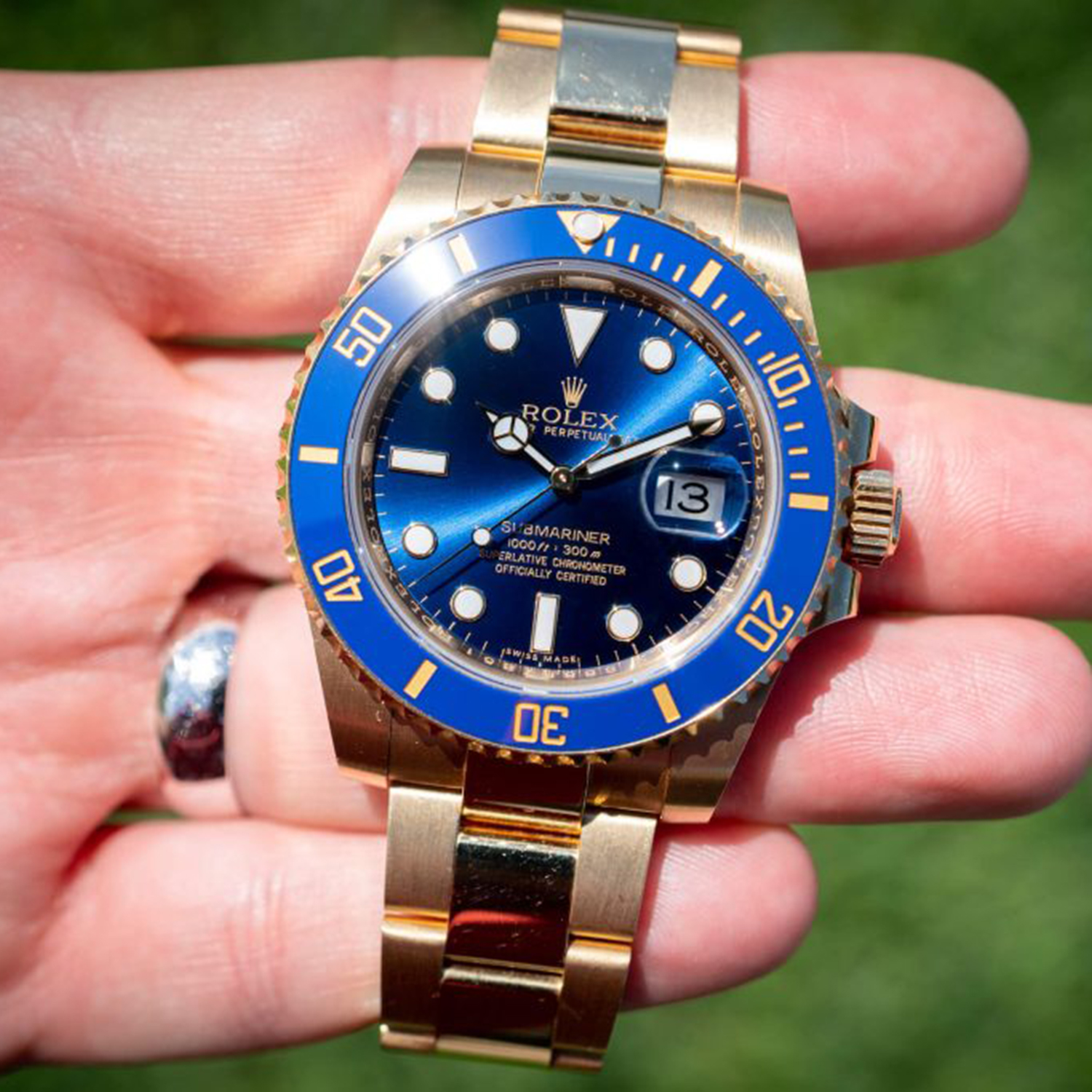 Rolex Submariner Date Oyster 18k Yellow Gold 41mm 126618LB-0002 Unworn