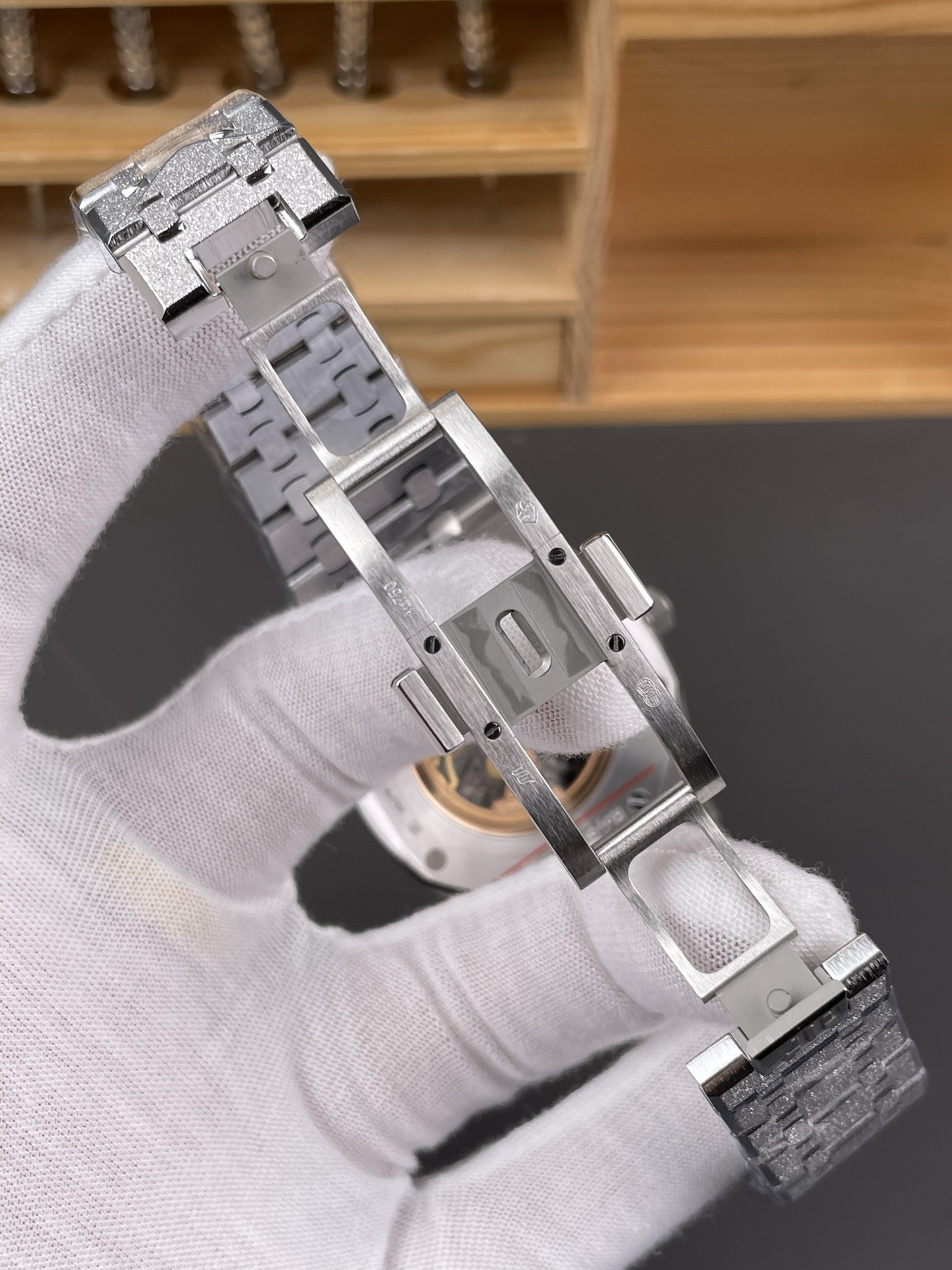 Royal Oak 15407 Frosted White Gold Skeleton