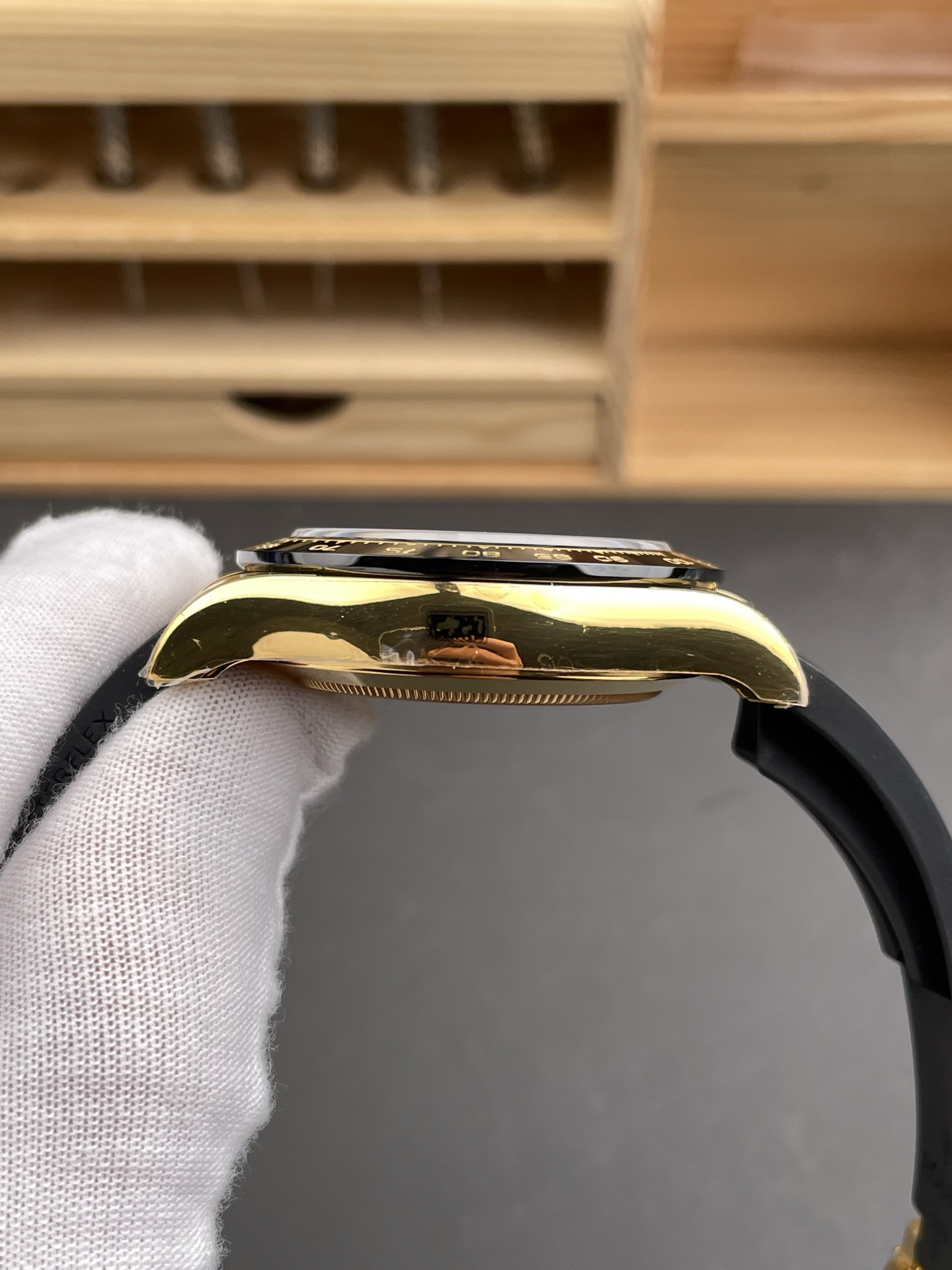 Gold Rubber Daytona V1 Version