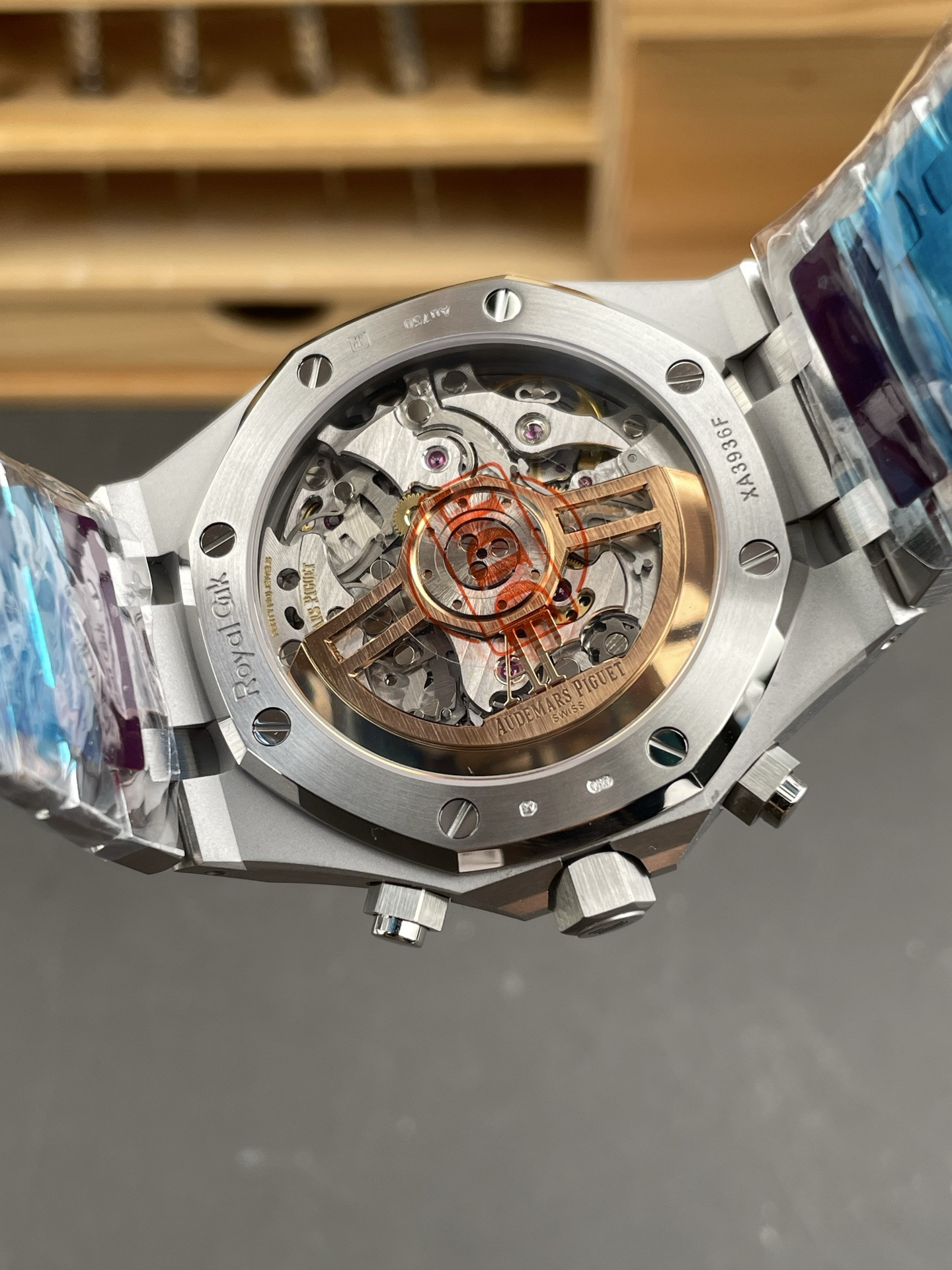 Royal Oak 26240 Frosted Gold Blue Dial