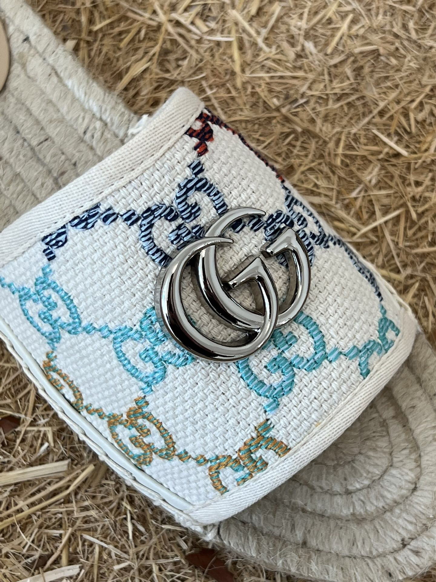 Gucci Women’s GG Multicolor Slip On Espadrille Slide Sandals 678037 UFT70 8470