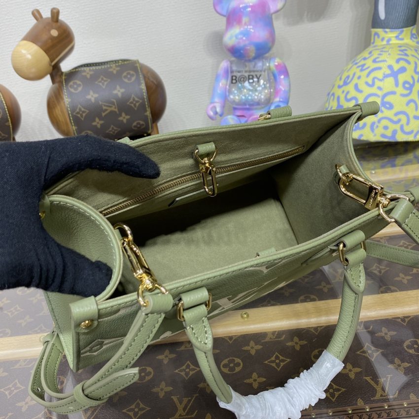 Replica LV Onthego PM Green