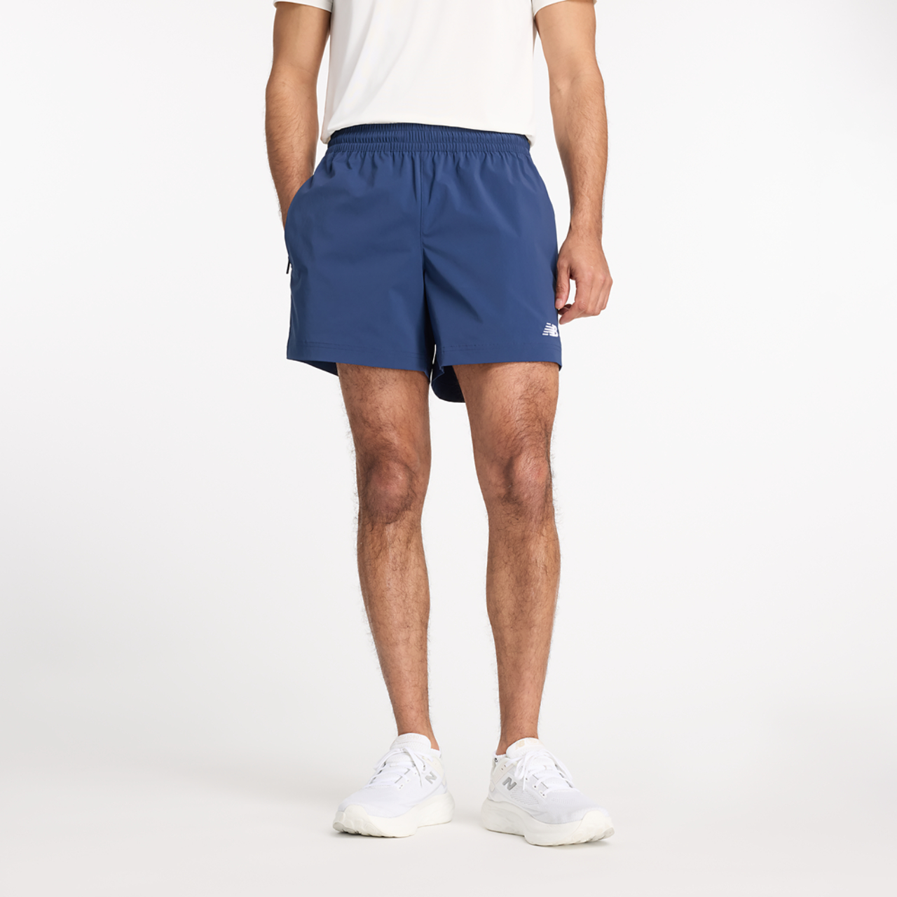 New Balance Athletics Stretch Woven 5