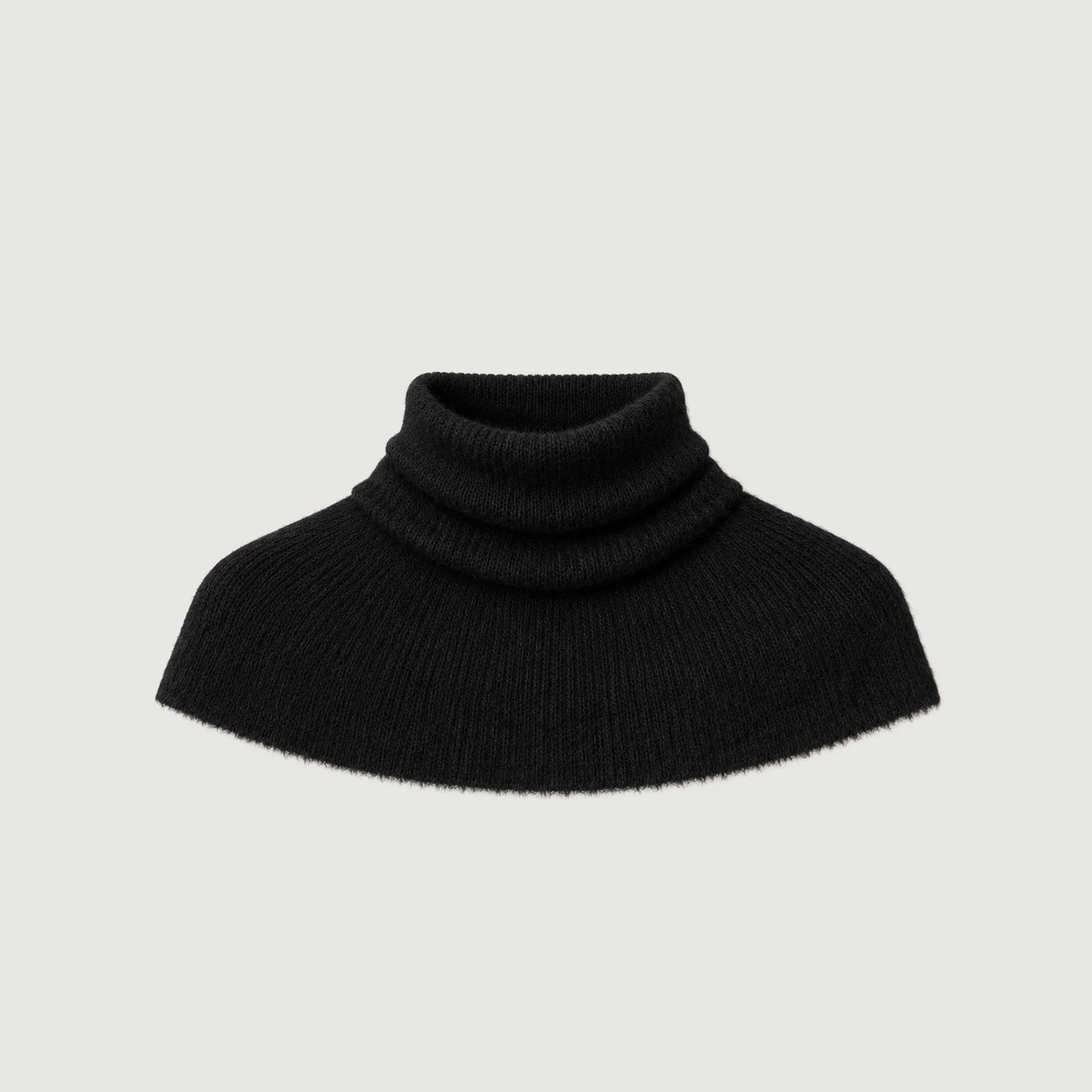 Aspen Pullover Funnel-Neck Scarf