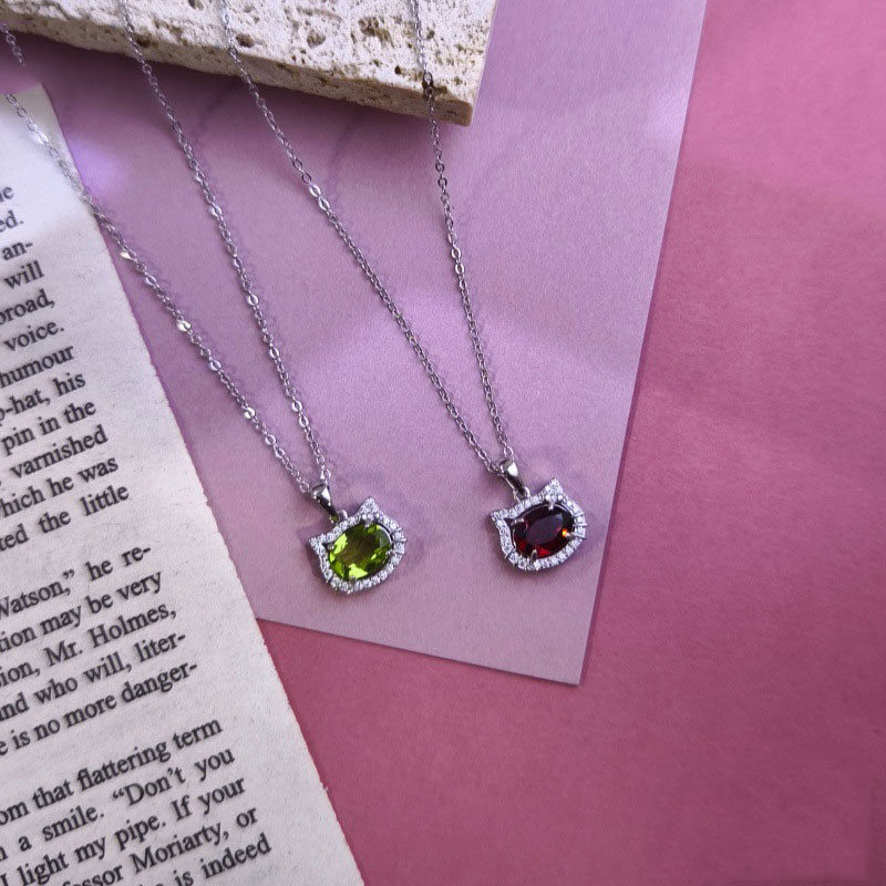 GemVibra Cat Pendant Necklace with Natural Multi-Gemstones (Amethyst, Citrine, Aquamarine, Peridot, Garnet)