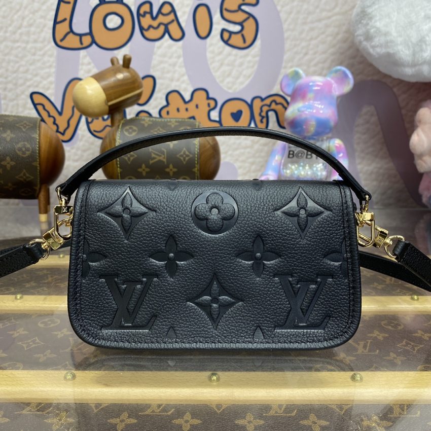 Replica Louis Vuitton Nano Diane Black