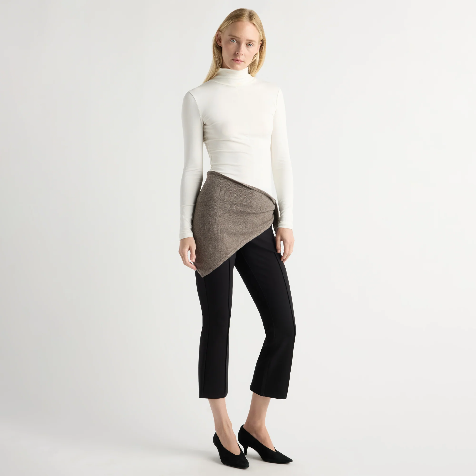 Aris Wool Triangle Scarf