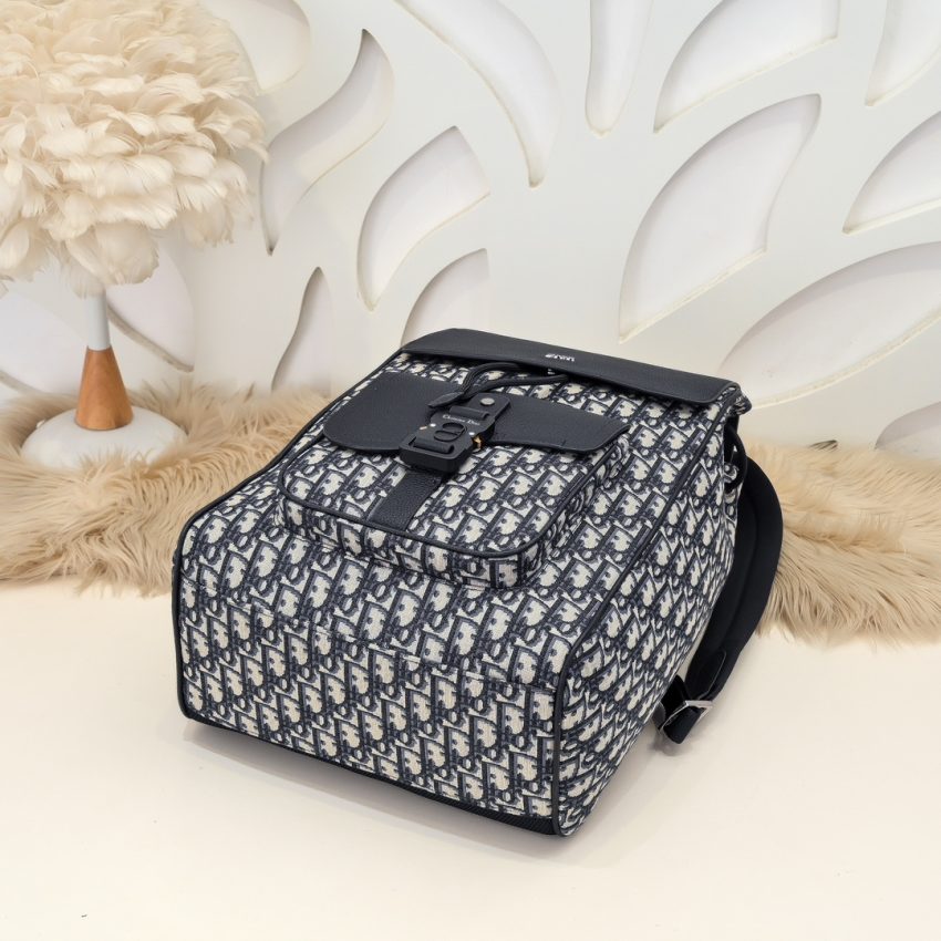 Replica Dior Saddle Backpack With Flap Classic
