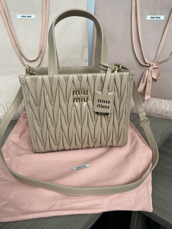 Replica Miu Miu Matelassé Tote Beige