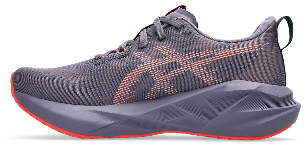 ASICS® Novablast 5