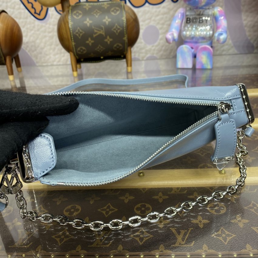 Replica Louis Vuitton Slim Trunk Blue