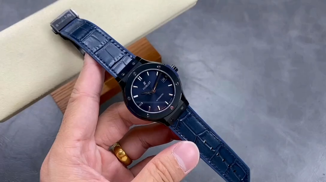 511.CM.7170.LR Hublot Classic Fusion Automatic
