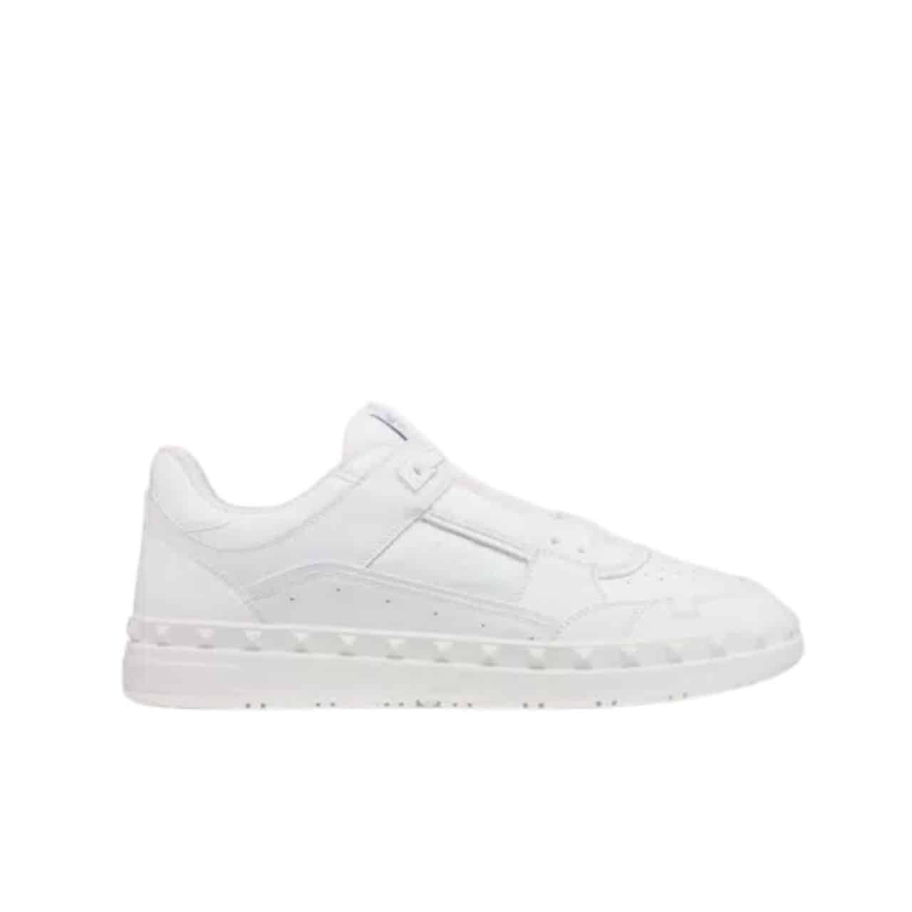 Valentino Garavani Freedots Low Top Sneaker In Leather White 4Y2S0H43Rdg 0Bo