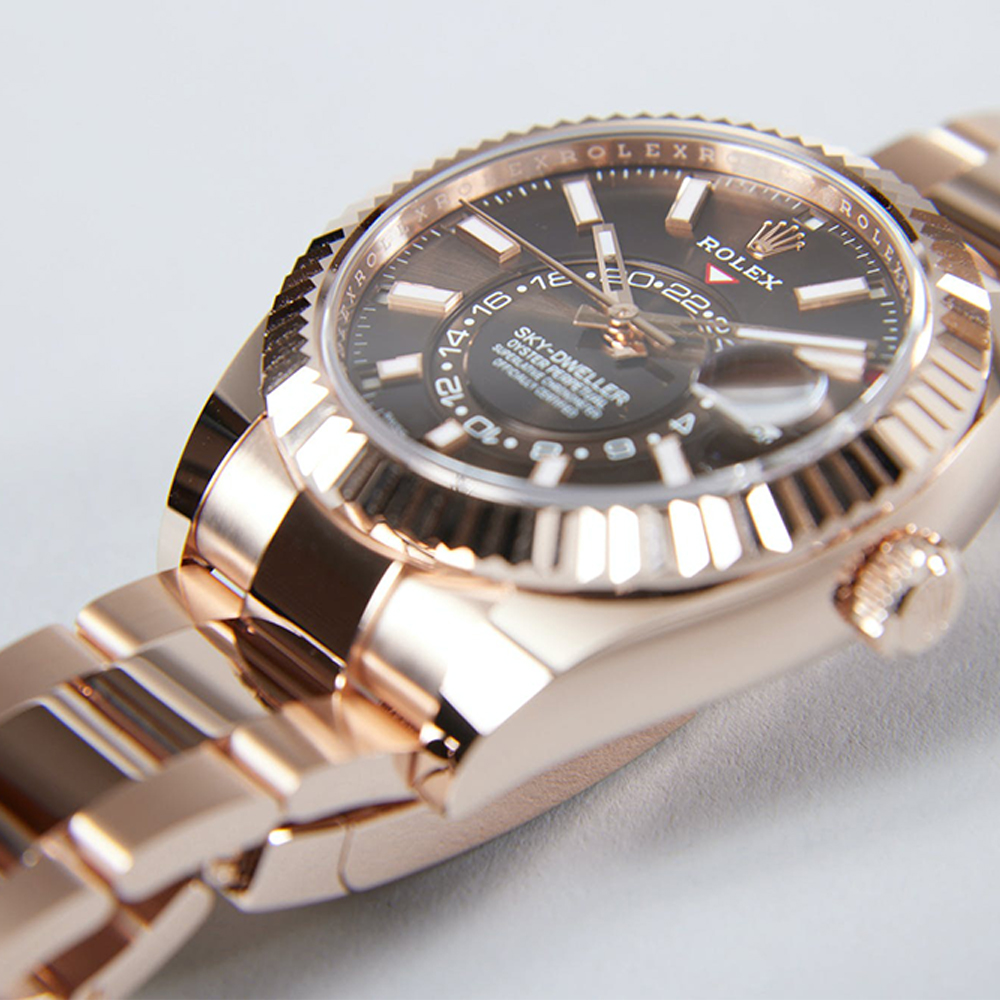 2025 NEW Rolex Sky-Dweller Oyster, 42 mm, yellow gold M336938-0008