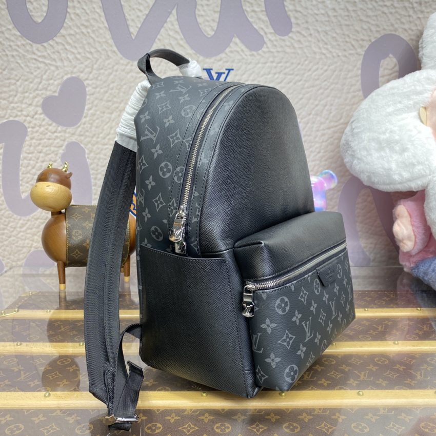 Replica Louis Vuitton Discovery Backpack Black