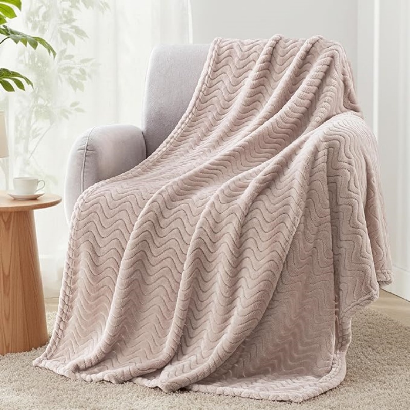 VELVETIER Mezcla Fleece Throw Blanket for Couch