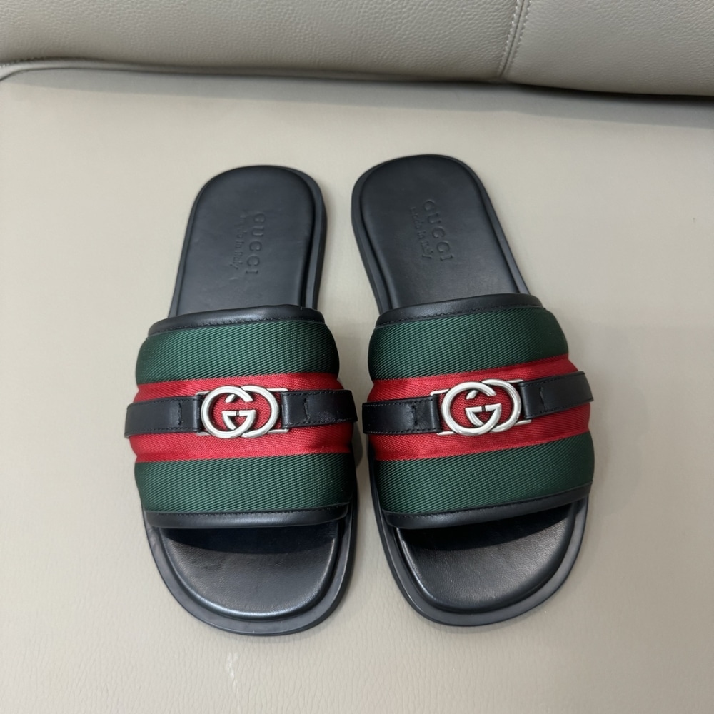 Gucci Men Slide Sandal With Interlocking G Green And Red ‎835091 Haahh 8449