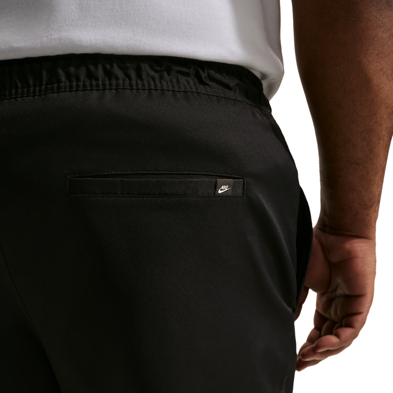 Nike Club Woven Tapered Pants
