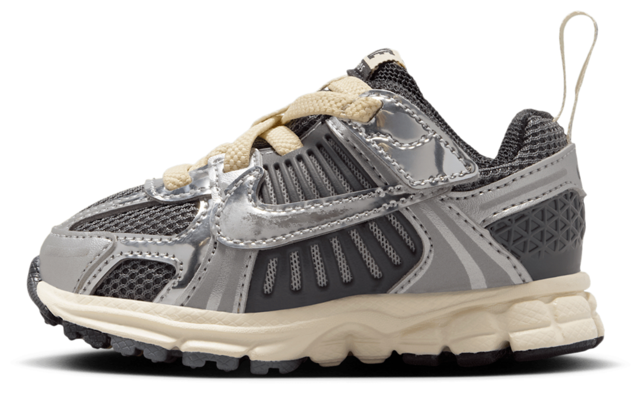 Nike Vomero 5