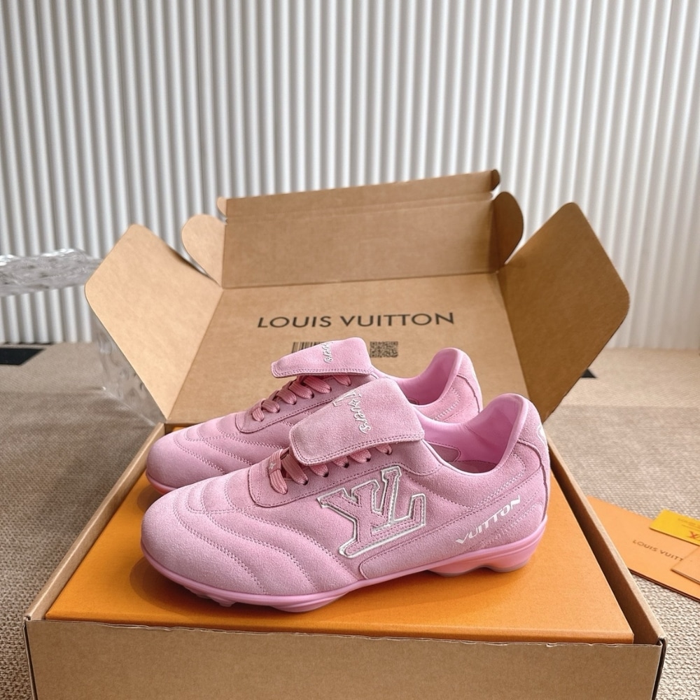 Louis Vuitton Lv Footprint Soccer Pink 1ahtyk