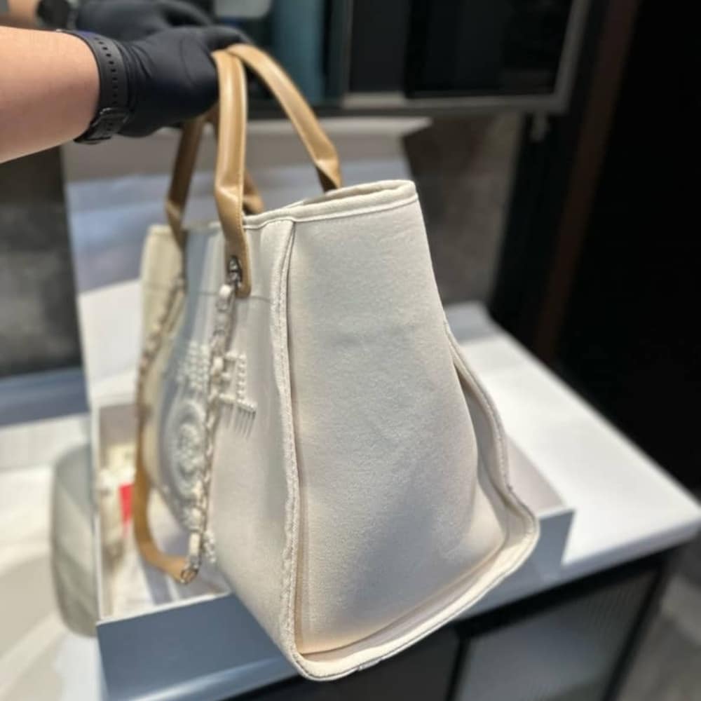 Chanel Cc Canvas Pearl Deauville Beige 38cm